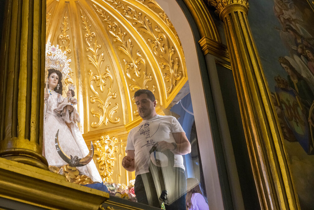 El equipo visitó a la Virgen de La Antigua y el Ayuntamiento.