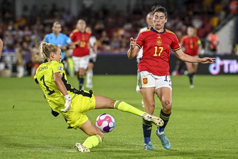 UEFA Women's EURO 2022 - Germany vs Spain  / NEIL HALL