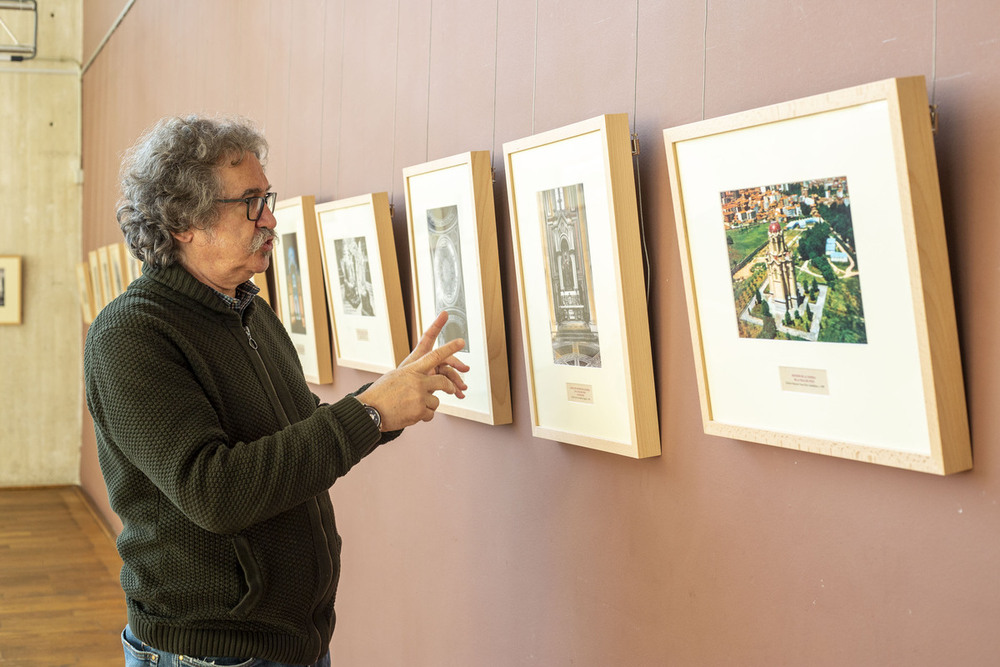 Imágenes de las dos exposiciones que Guadalajara ha dedicado al arquitecto Ricardo Velázquez Bosco en el centenario de su fallecimiento.
