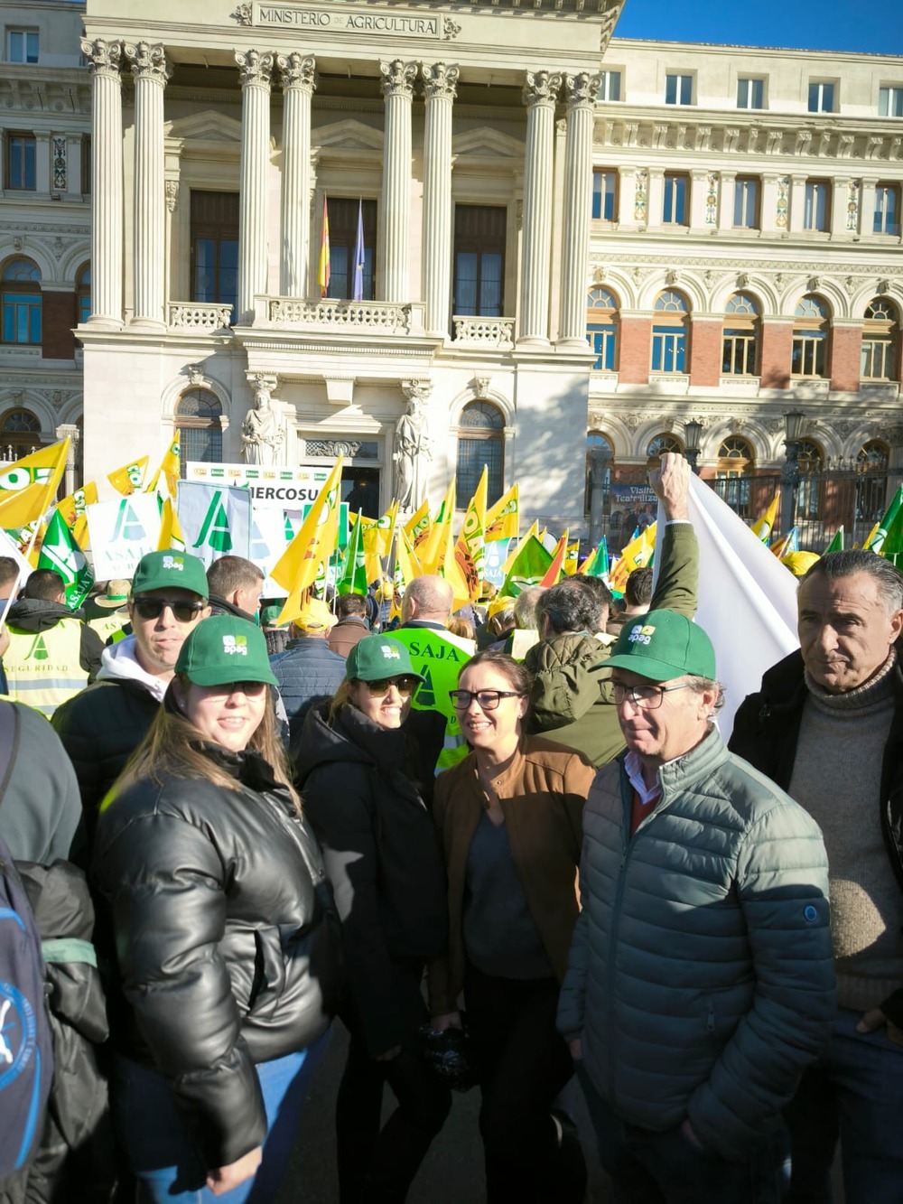 Representación de productores de Guadalajara en la manifestación de hoy en Madrid.