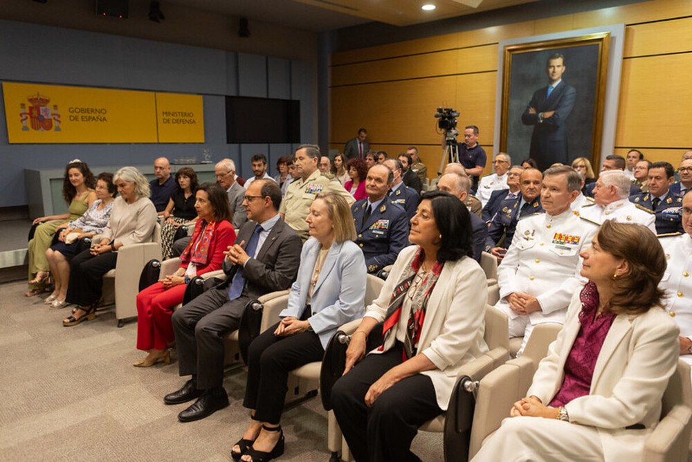 Imágenes del acto de la toma de posesión de la guadalajareña Mercedes Gómez como nueva directora del Gabinete del Ministerio de Defensa.