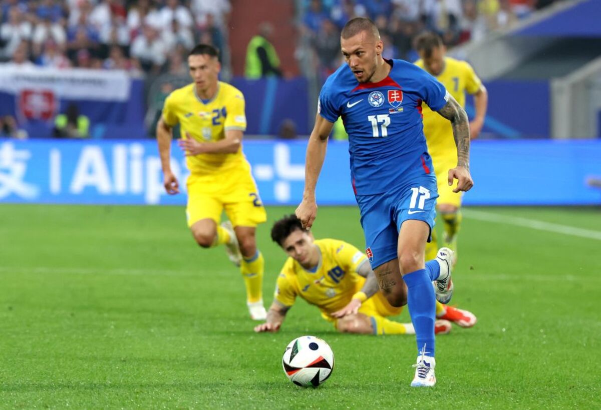 UEFA EURO 2024 - Group E Slovakia vs Ukraine  / GEORGI LICOVSKI