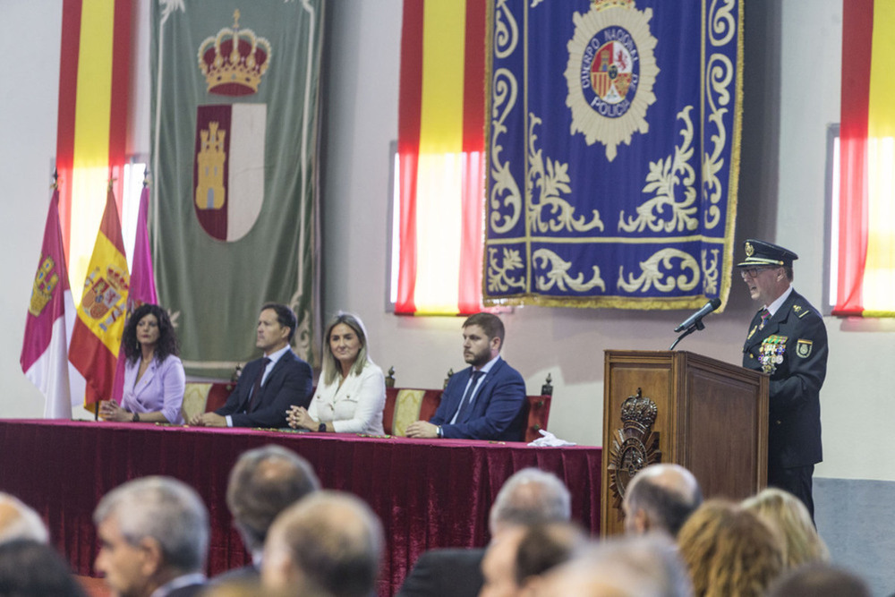 La Policía Nacional, orgullosa de un «servicio» bicentenario