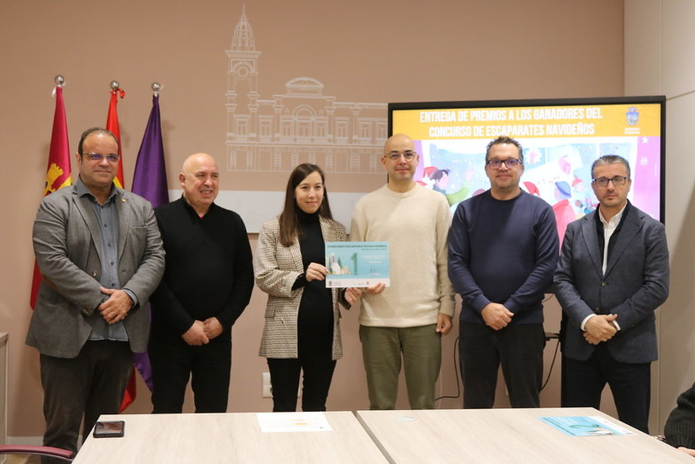 Premios del concurso convocado por la Concejalía de Comercio del Ayuntamiento de Guadalajara.