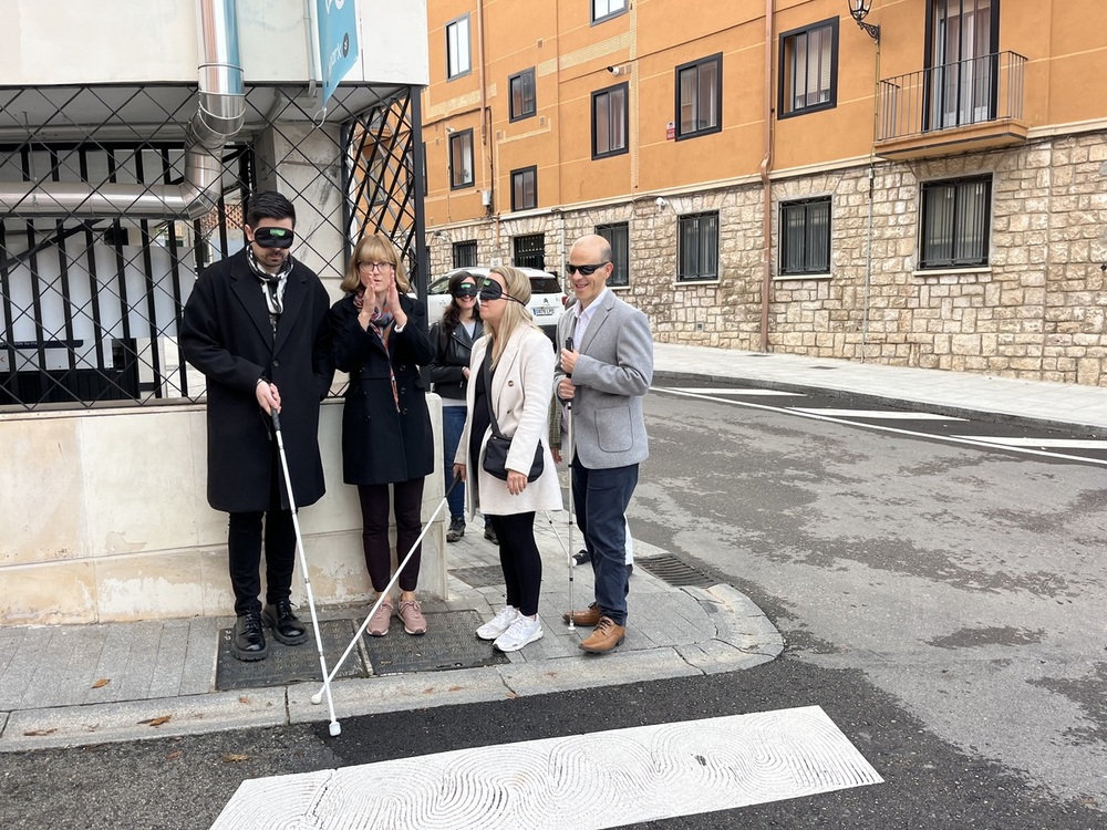 Imágenes del recorrido por la calle Alvarfáñez de Minaya. 