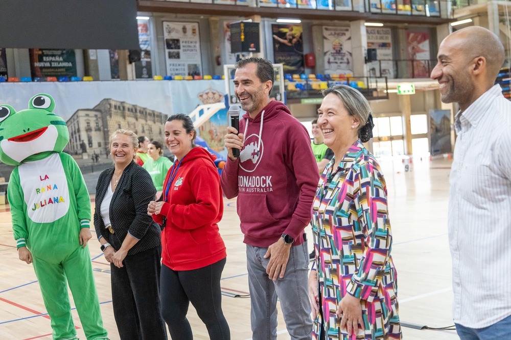 Varias imágenes de la conmemoración del Día de las personas con Discapacidad y el Voluntariado en la ciudad de Guadalajara.