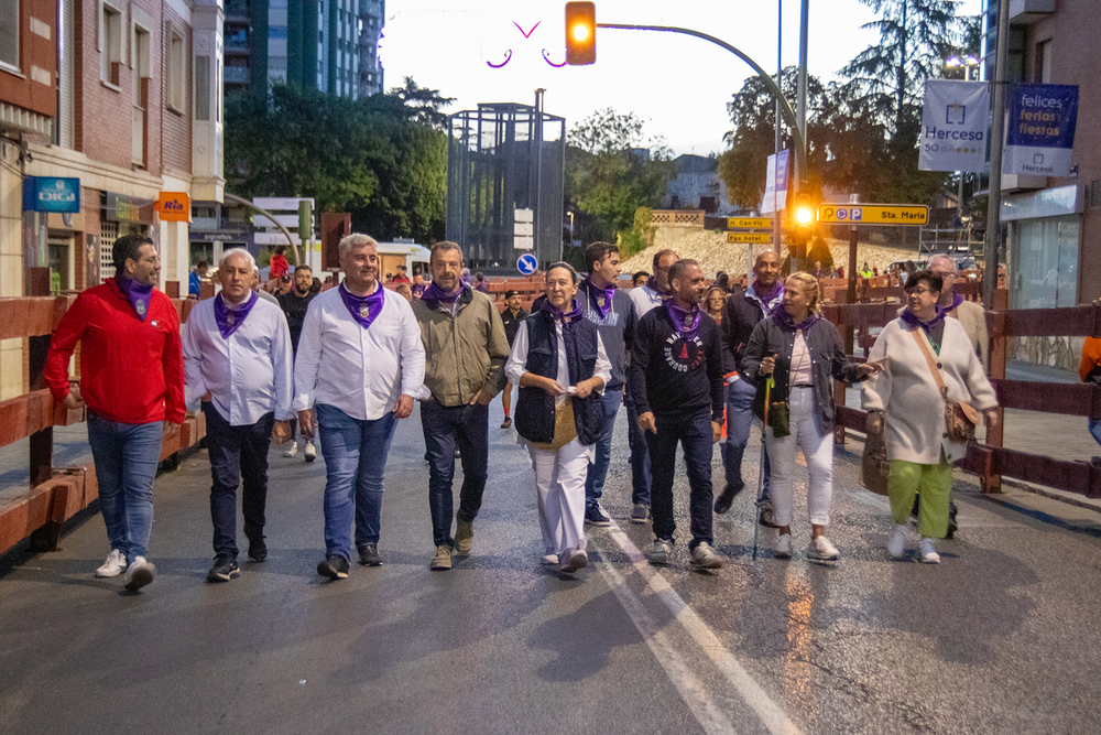 La capital celebró un primer encierro trepidante