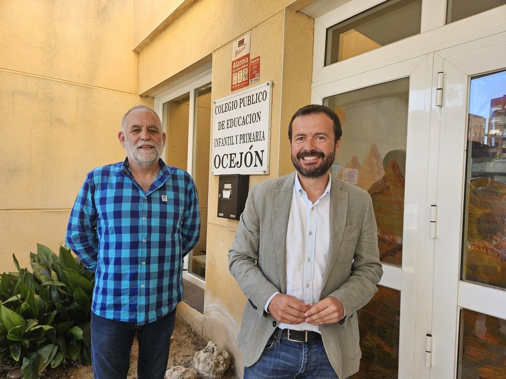 El delegado de la Junta y el delegado provincial de Educación visitan las obras 