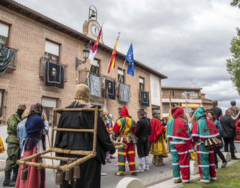 Marchamalo reúne botargas y al folclore de toda Guadalajara