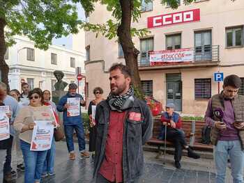 Concentración de CCOO para reclamar 