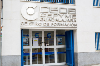 Ceoe lanza casi un centenar de cursos formativos gratuitos