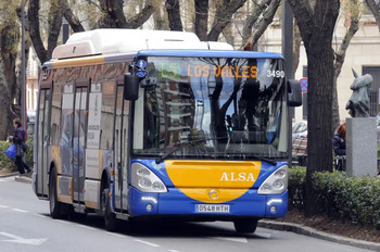El PSOE critica la subida que sufrirá la tarifa del bus urbano