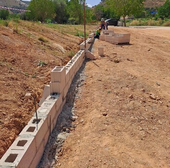 Jadraque hace obras de mejora en el campo de fútbol municipal