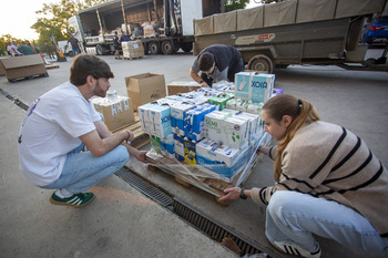 Toneladas de ayuda humanitaria