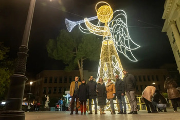 Las luces navideñas se encenderán a primeros de diciembre