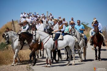 La Romería Virgen de la Granja reúne a más de 200 caballistas