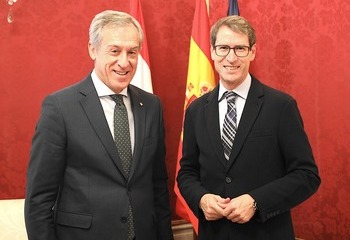 Eurocaja Rural se reúne con el presidente de La Rioja