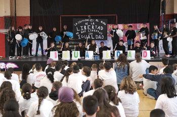 Azuqueca convoca un concurso de igualdad para 6º de primaria