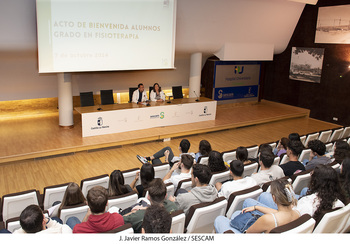 Estudiantes de Fisioterapia inician su formación práctica