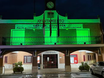 Consistorio de Azuqueca se iluminará verde por la Salud Mental