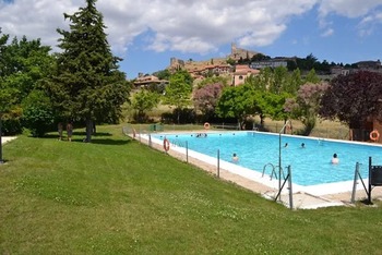 Mejorarán el vaso y los baños de la piscina de Atienza