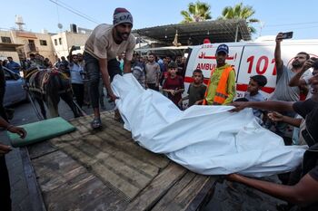 Al menos 26 muertos en un ataque israelí a una escuela de Gaza