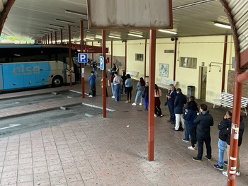 Aike reclama mejores condiciones de transporte con Madrid