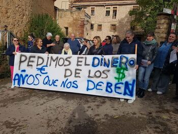 Trabajadores de la residencia San Ana piden la subida salarial