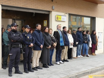 Guardan silencio por los últimos asesinatos machistas