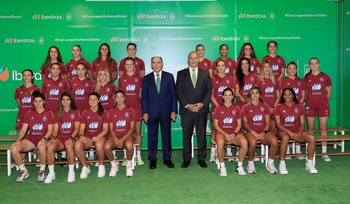 Galán anima a la selección femenina a luchar en París