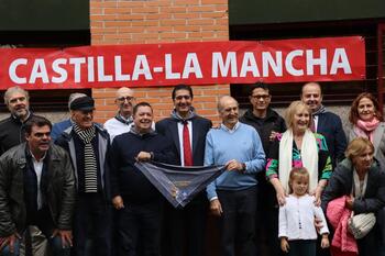 Caballero celebra el orgullo de la región en San Sebastián