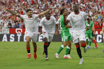 El Sevilla se lleva el último derbi de Jesús Navas