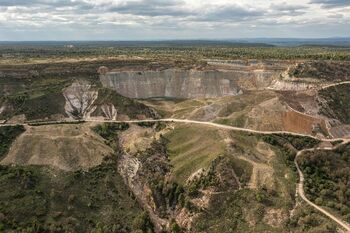 Una restauración ejemplar de la mina de caolín de Peñalén