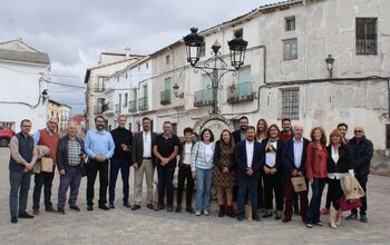 Empresarios y periodistas celebran el Día de la Hostelería