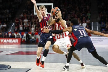 El Baskonia hace sudar al líder sin premio