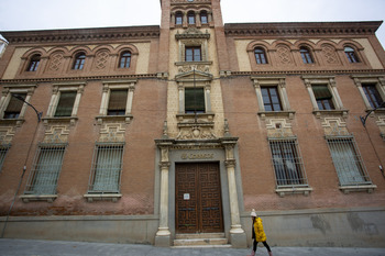 IU Guadalajara critica la compra del edificio de Correos