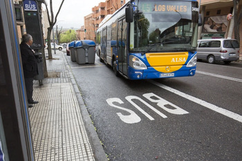 El servicio de autobuses recibe 300.000 euros del Estado