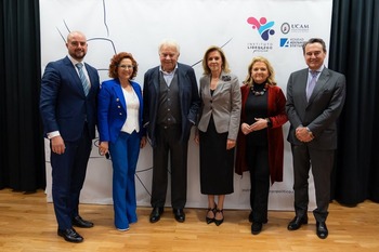 Felipe González participa en un curso de Liderazgo Político